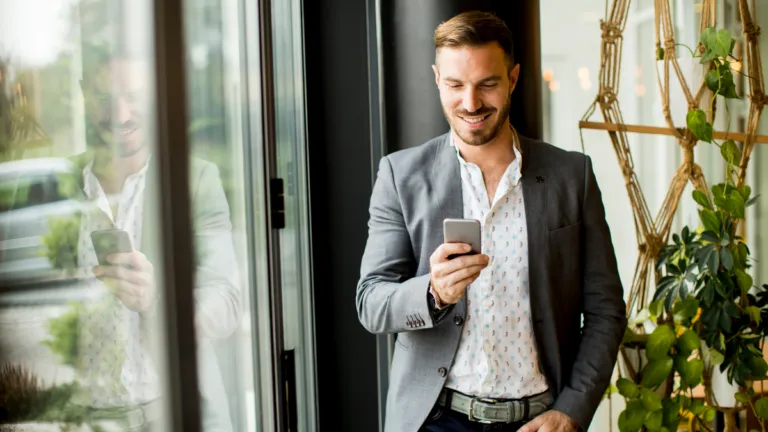 Gay men and technology: Embracing Innovation builds connections 6 LGBTQ+ technology, gay men and technology, digital inclusion, tech-powered healthcare, LGBTQ+ visibility
