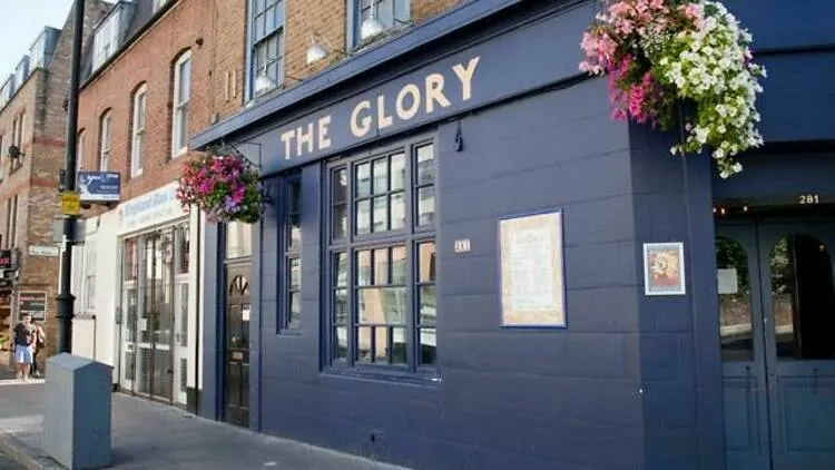 Top London Gay Bars In Soho Revealed 4 London Gay Bars, LGBTQ+ nightlife London, queer bars London