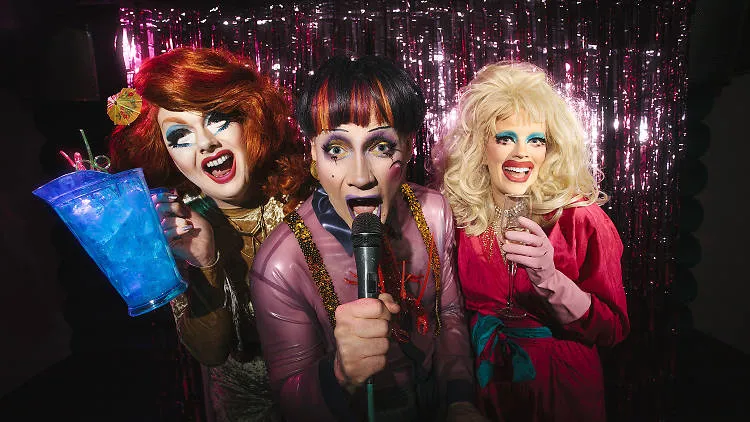 Top London Gay Bars In Soho Revealed 7 London Gay Bars, LGBTQ+ nightlife London, queer bars London
